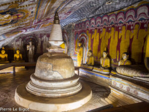 dambulla-cave