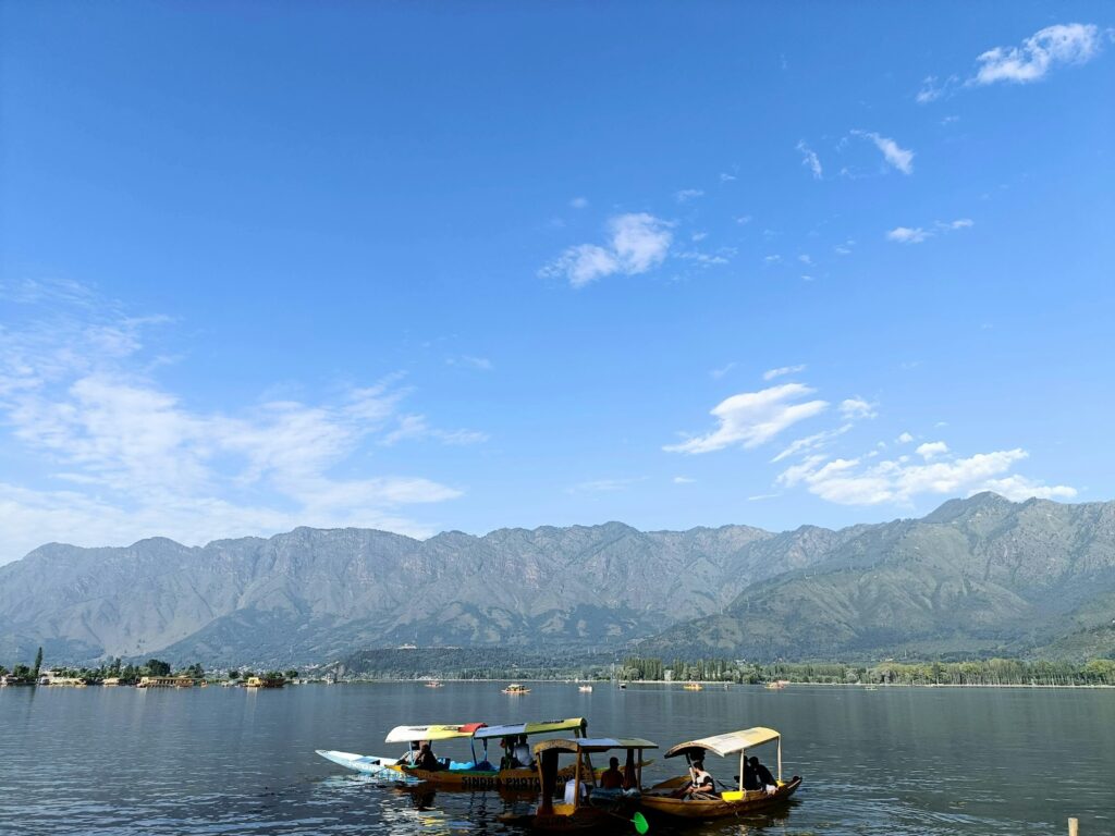 dal-lake